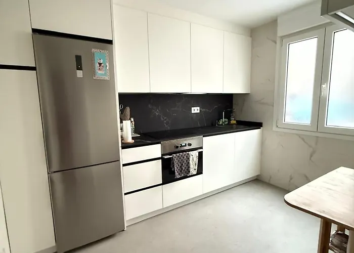 Privatunterkunft Cerca Del Centro, Bano Y Cocina Compartida